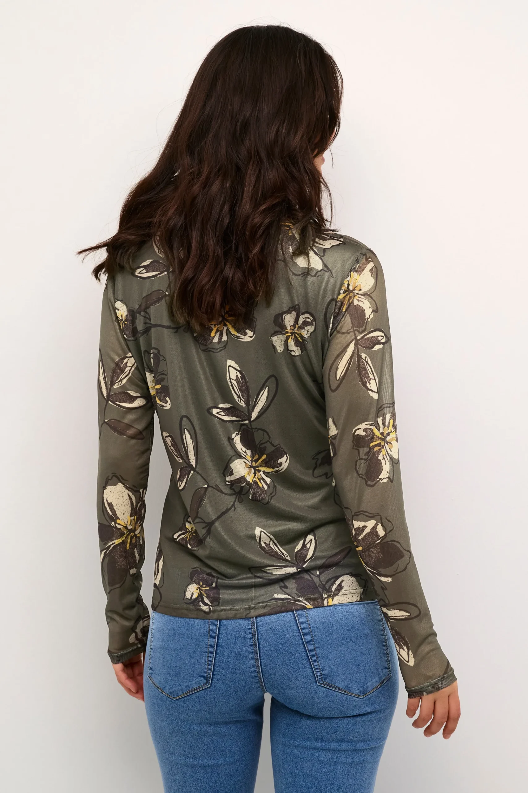BPjuliane Blus