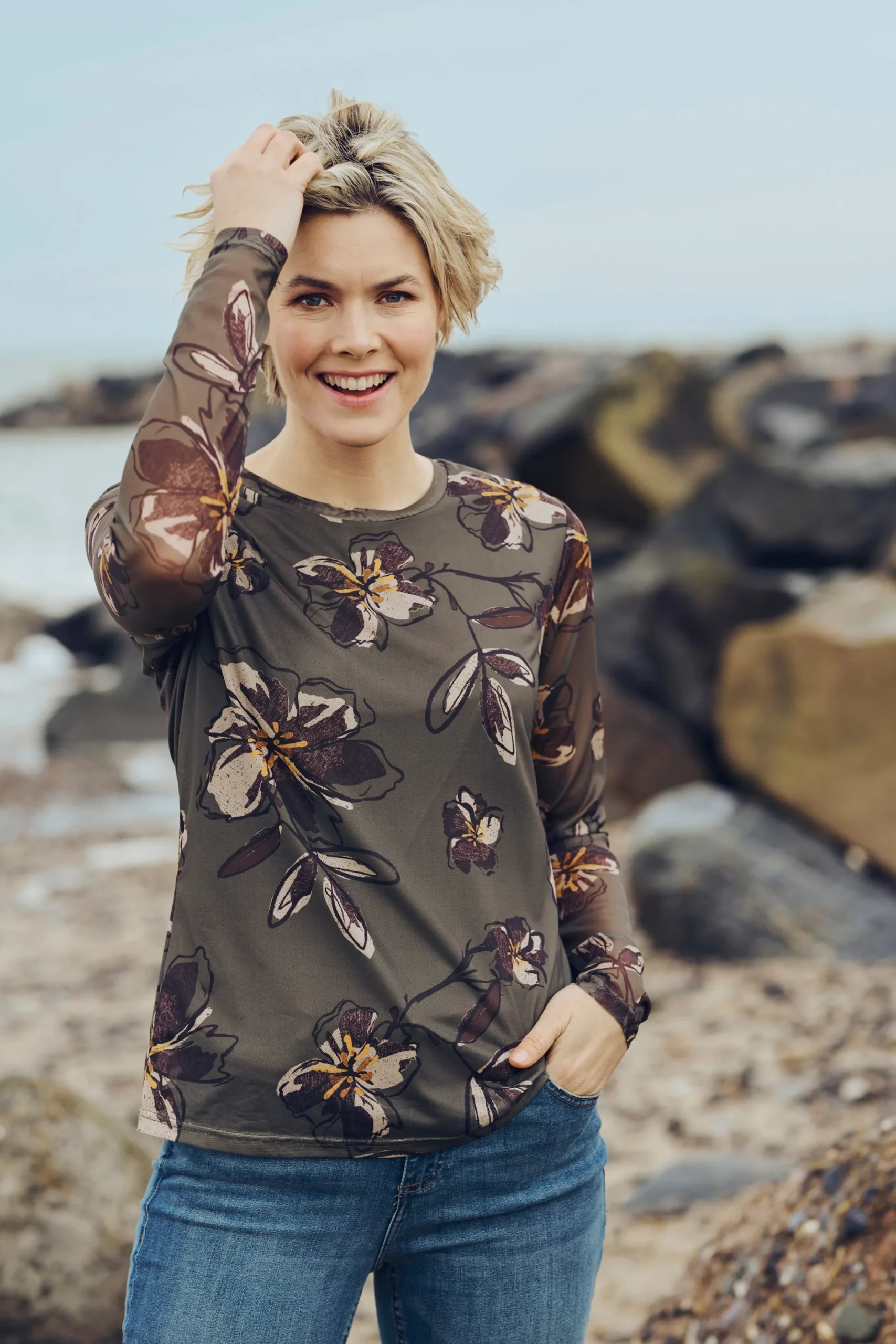 BPjuliane Blus