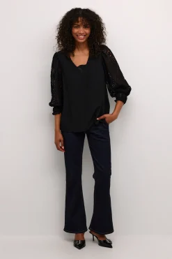 CUasmine Blus