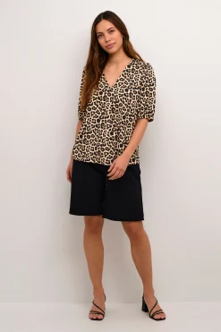 CUbesti Blus