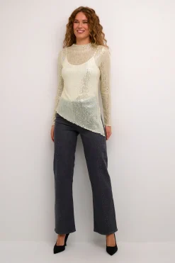 CUgiya Blus