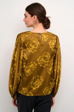 CUrosie Blus