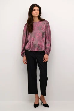CUrosie Blus