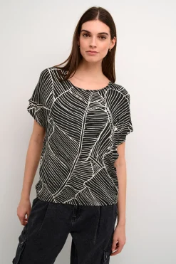 KAamber Blus