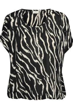 KAamber Blus