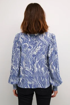 KAarona Blus