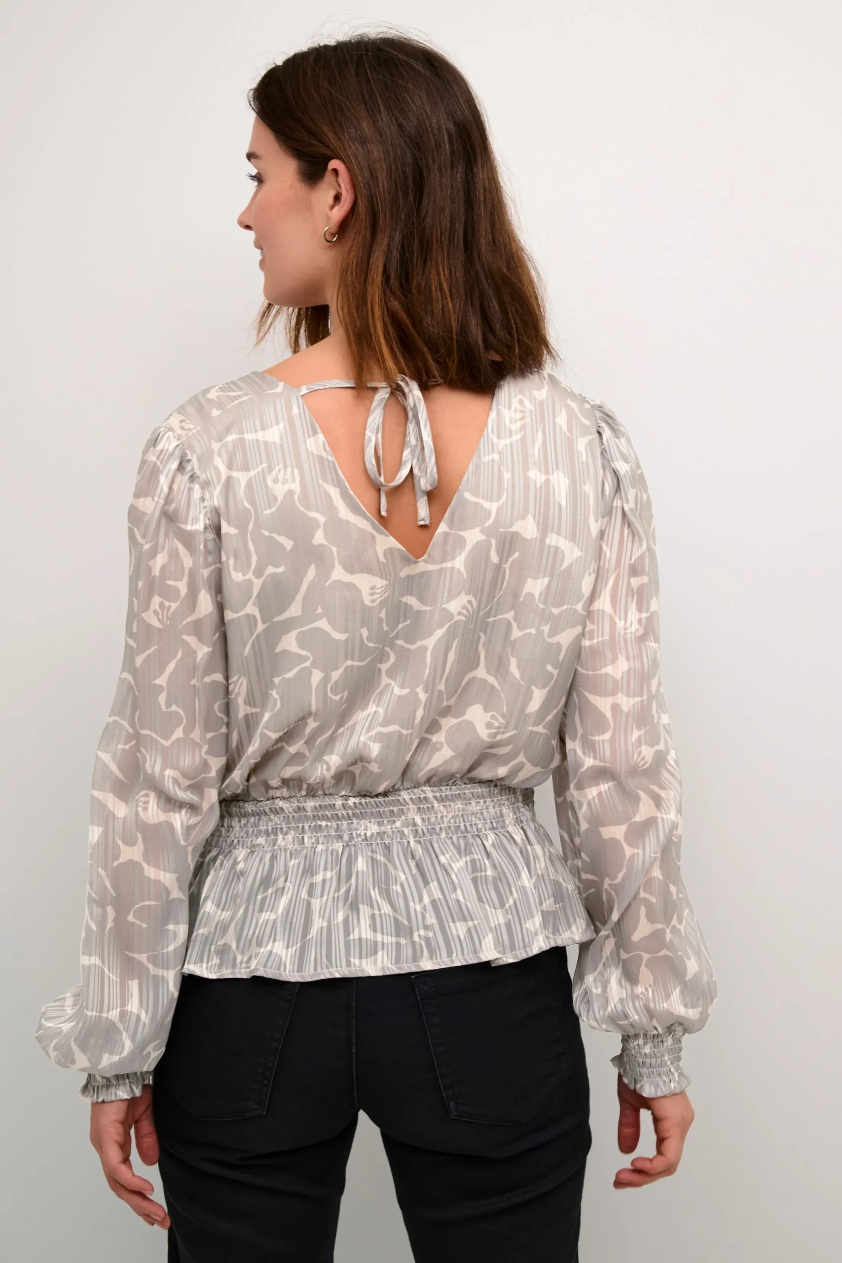 KAemma Blus