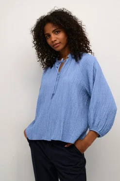 KAlianna Blus