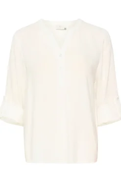 KAmilia Blus