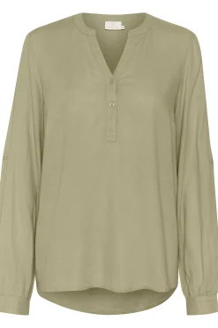 KAmilia Blus