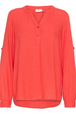 KAmilia Blus