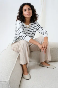 KAmilia Byxor