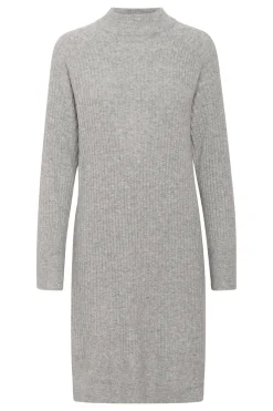 KArinya Klänning