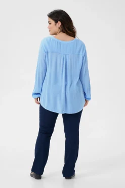 KCami Blus