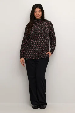 KCami Blus