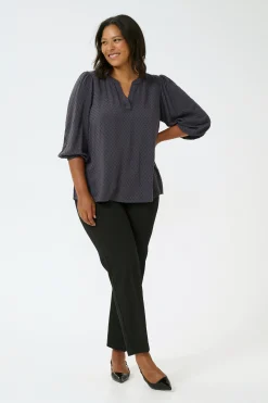 KCanya Blus