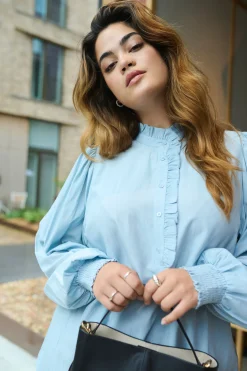 KCdorina Blus