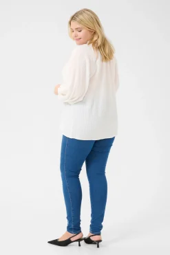 KClinna Blus