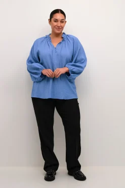 KClinna Blus