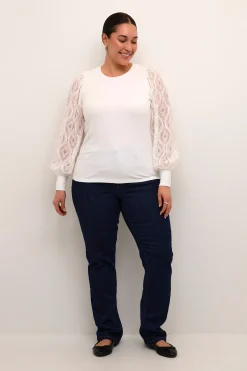 KCnioma Blus