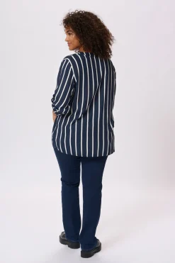 KCsida Blus