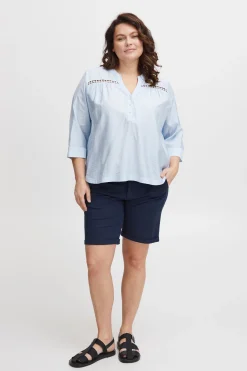 Kortärmad blus