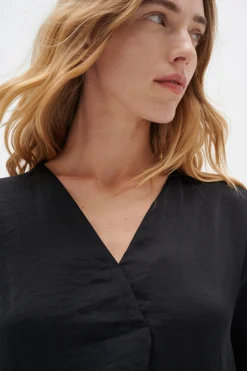 RindaIW Blus