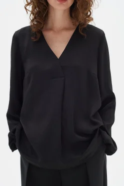 RindaIW Blus