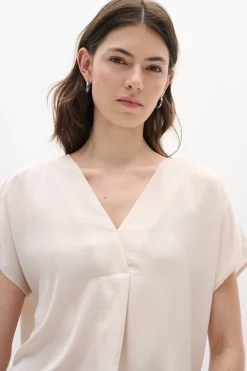 RindaIW Blus