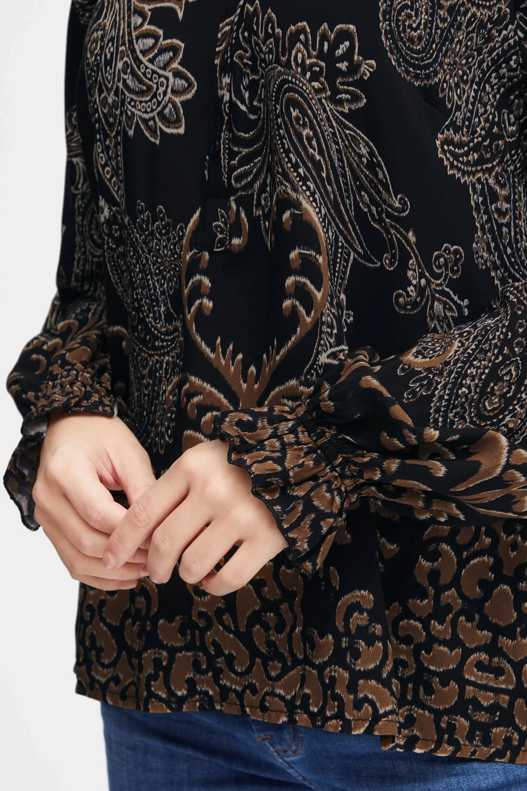 SBMORA Blus